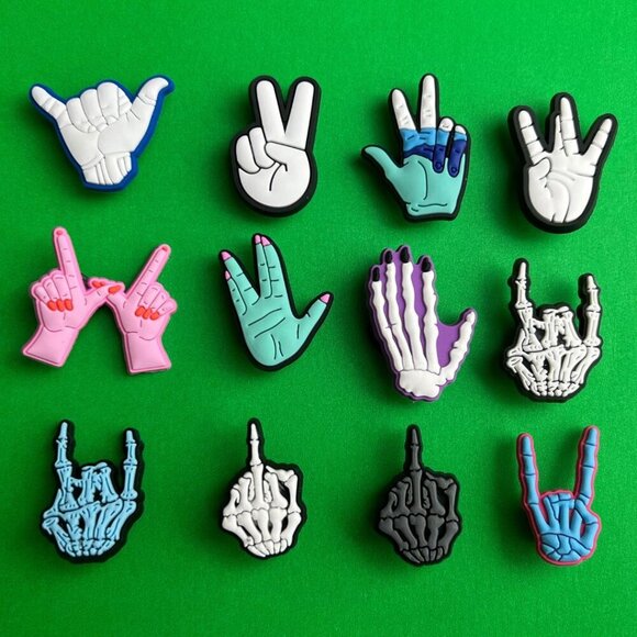 Hand gesture Crocs Shoe Charms Set of 12 - jibbitz Charms - Picture 1 of 7